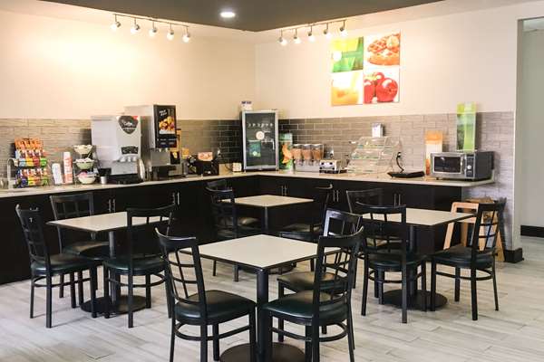 Amenities - Quality Inn & Suites Lincoln - I-55, Exit 126