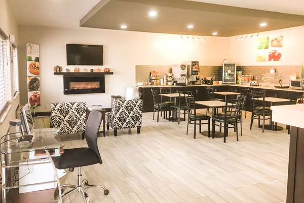Amenities - Quality Inn & Suites Lincoln - I-55, Exit 126