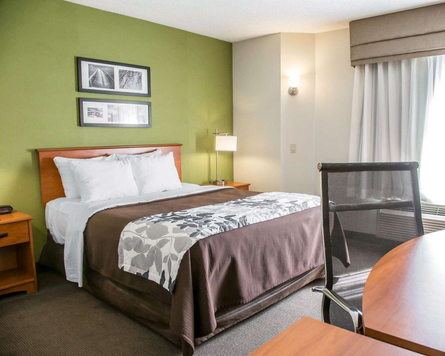 Sleep Inn Midway Airport Bedford Park Il hotelguides.com