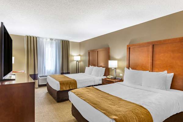  - Comfort Inn Gurnee - I-94, Exit 8