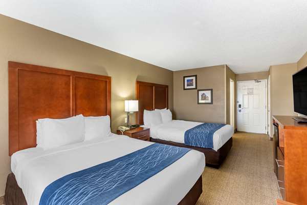  - Comfort Inn Gurnee - I-94, Exit 8