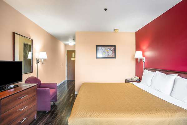  - Econo Lodge Princeton - I-80, Exit 56