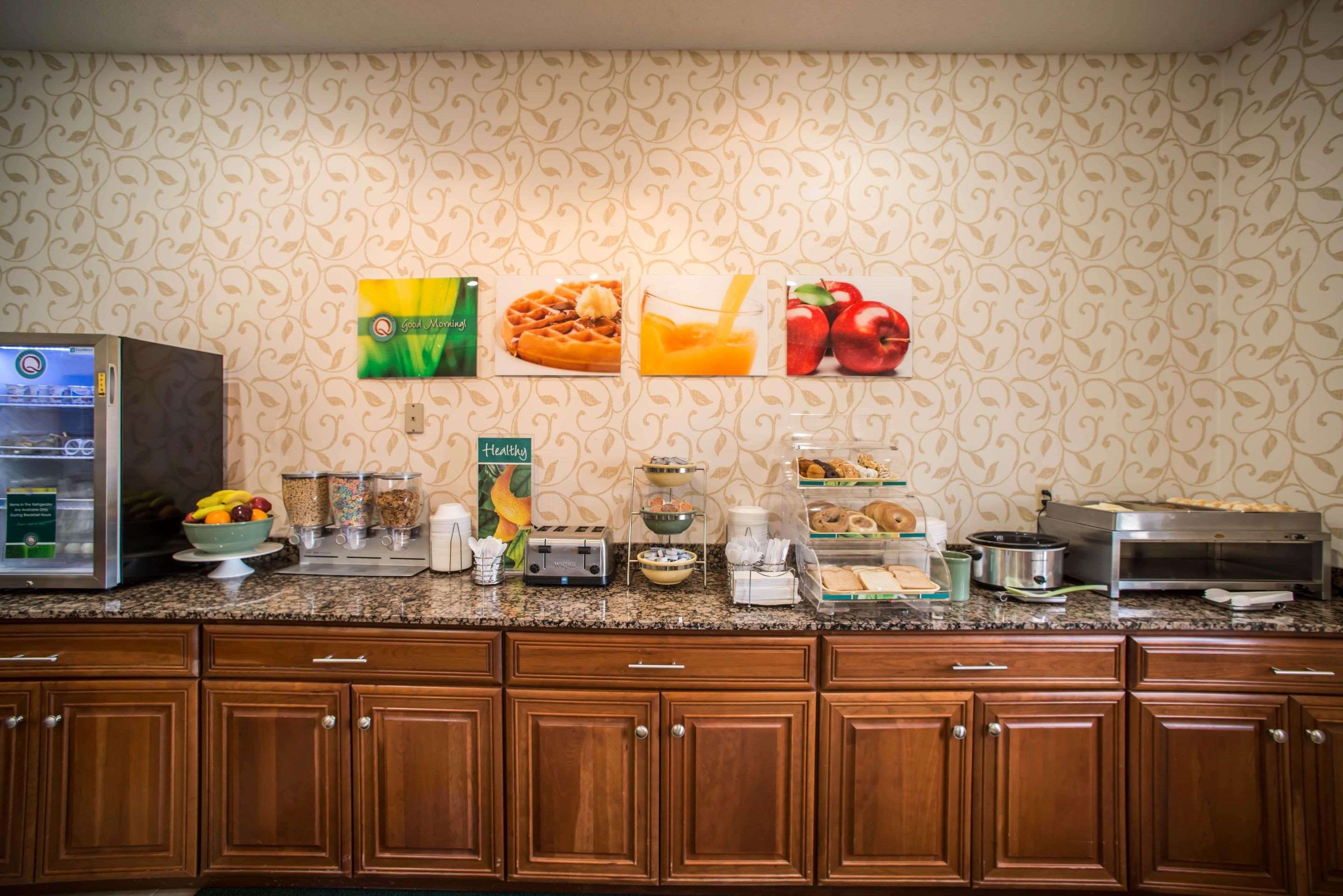 Assorted breakfast items