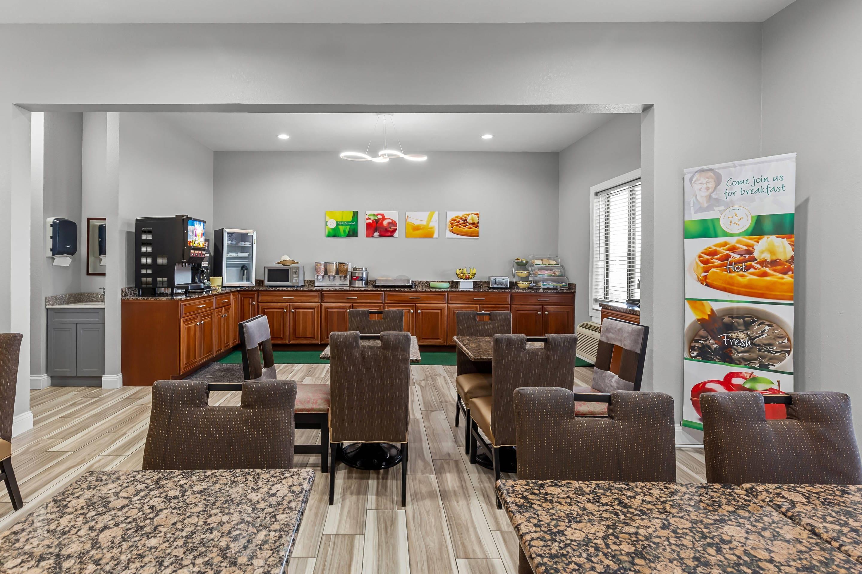 Breakfast area