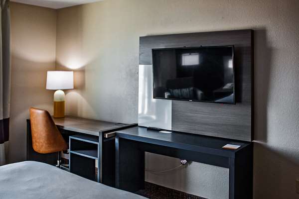  - Comfort Inn & Suites Geneva
