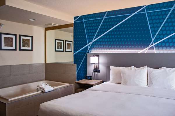  - Comfort Inn & Suites Geneva