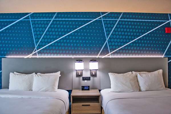  - Comfort Inn & Suites Geneva