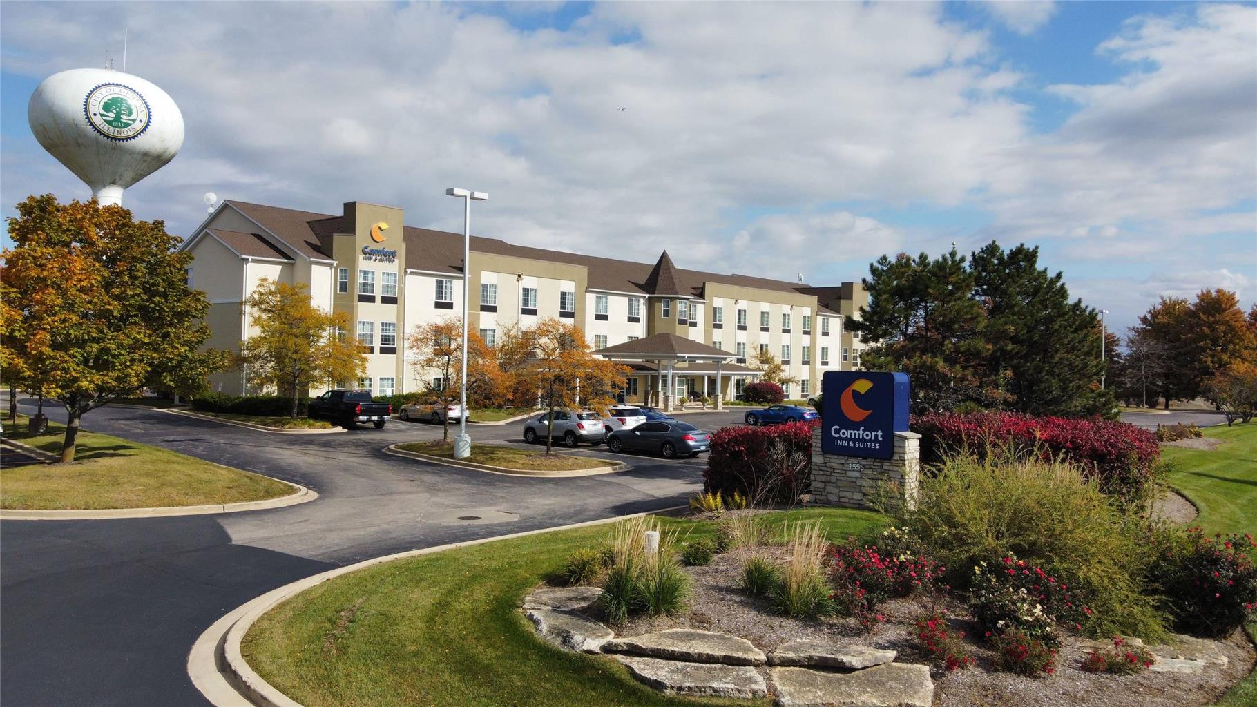 Comfort Inn & Suites Geneva/West Chicago