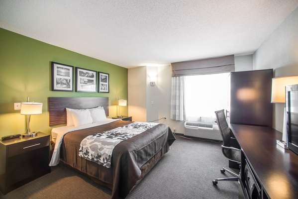  - Sleep Inn Decatur - I-72, Exit 144