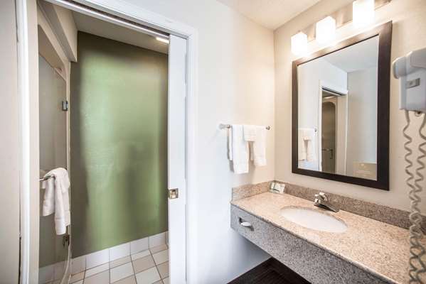  - Sleep Inn Decatur - I-72, Exit 144