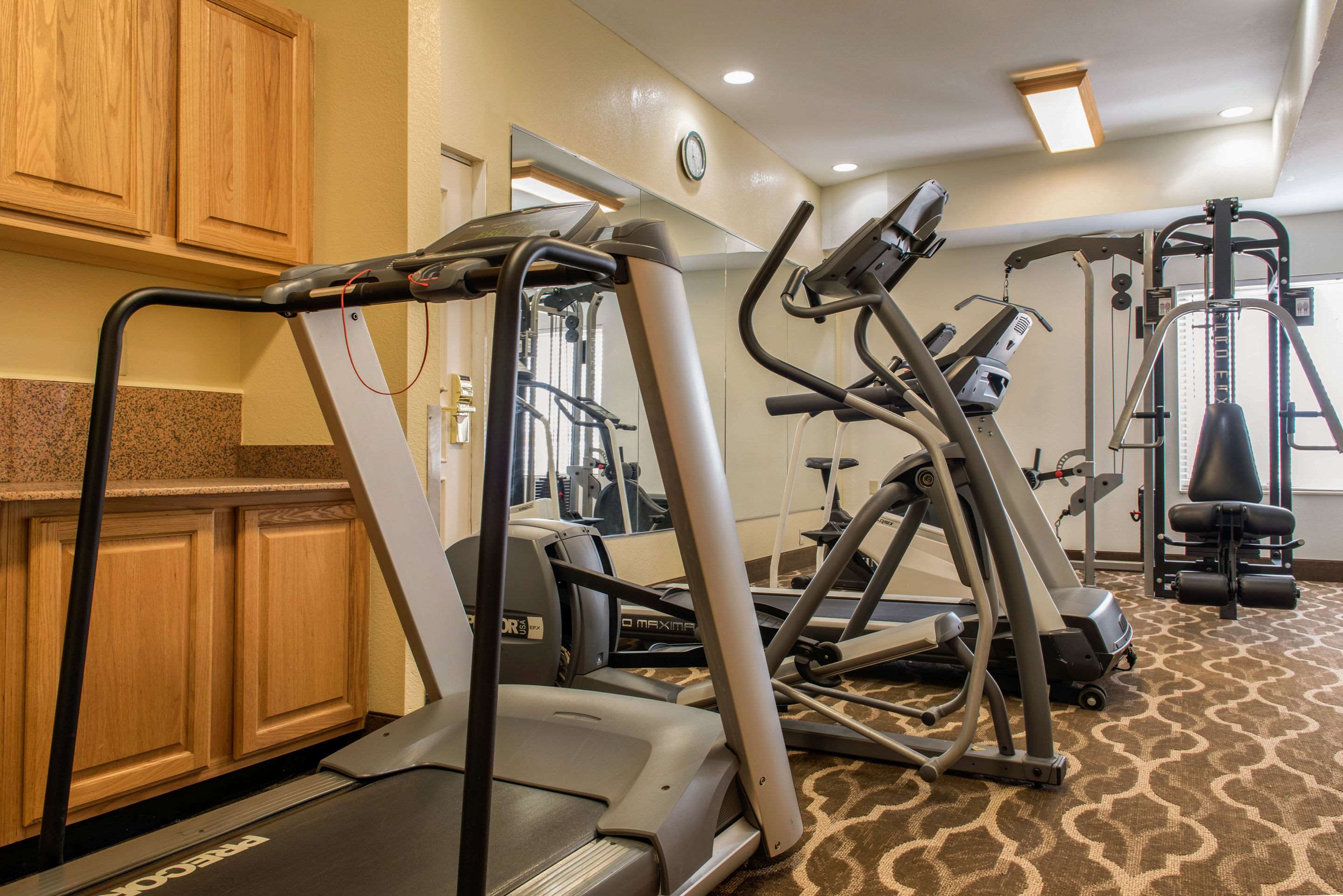 Fitness center | Quality Inn Jacksonville near I-72