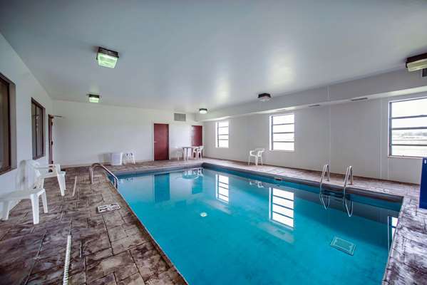 Pool - Quality Inn Harrisburg