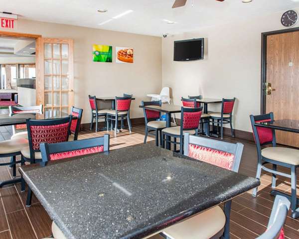 Amenities - Quality Inn Effingham - I-57 & I-70, Exit 160