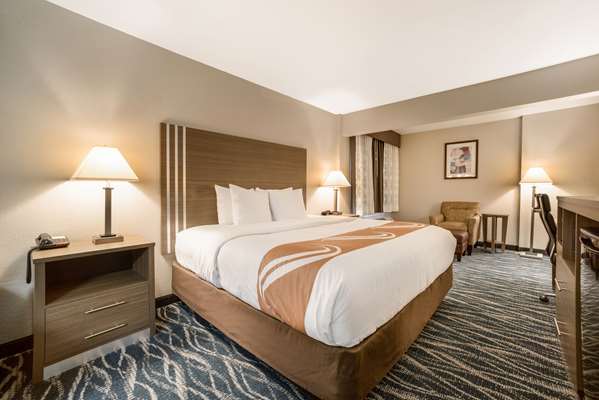  - Quality Inn Effingham - I-57 & I-70, Exit 160