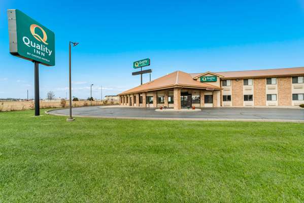 Exterior view - Quality Inn Effingham - I-57 & I-70, Exit 160