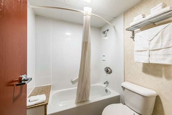  - Quality Inn & Suites Bradley - I-57, Exit 315