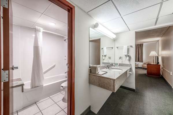  - Quality Inn & Suites Bradley - I-57, Exit 315