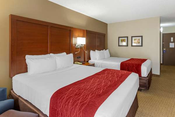  - Comfort Inn & Suites Rochelle