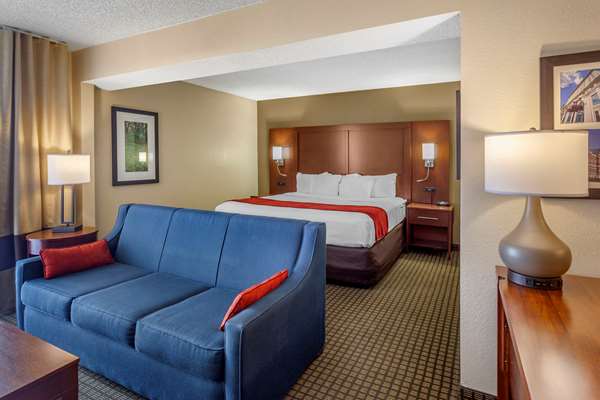 Suite - Comfort Inn & Suites Rochelle