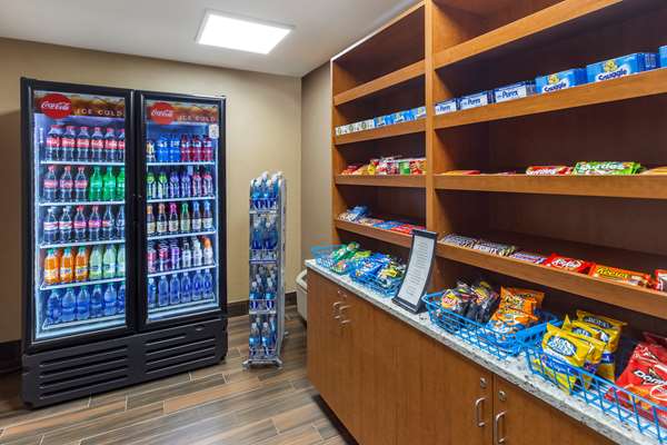  - Comfort Inn & Suites Rochelle