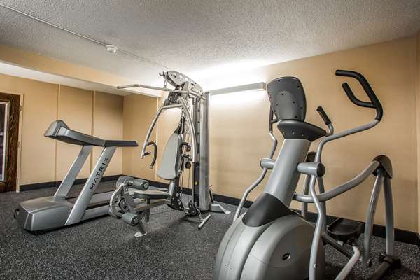 Fitness/ Exercise Room - Quality Inn Elgin - I-90, Exit 54