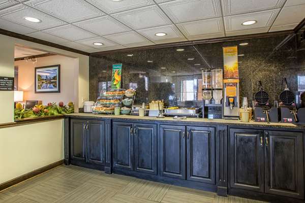 Amenities - Quality Inn Elgin - I-90, Exit 54
