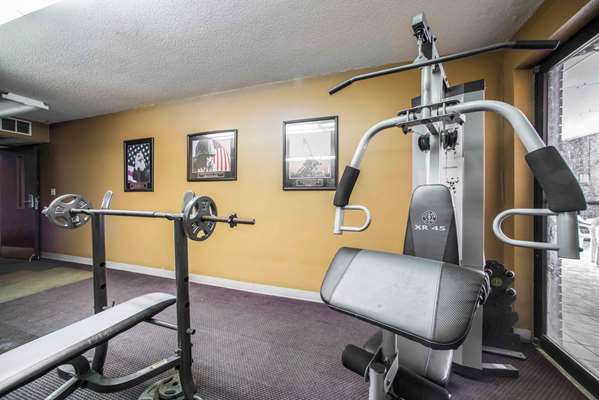 Fitness/ Exercise Room - Econo Lodge Marion - I-57, Exit 54
