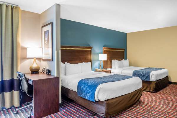  - Comfort Suites Fairview Heights - I-64, Exit 12