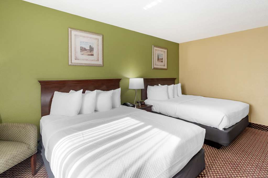 QUALITY INN AND SUITES-guestroom-Guest Room,On-Site.jpg