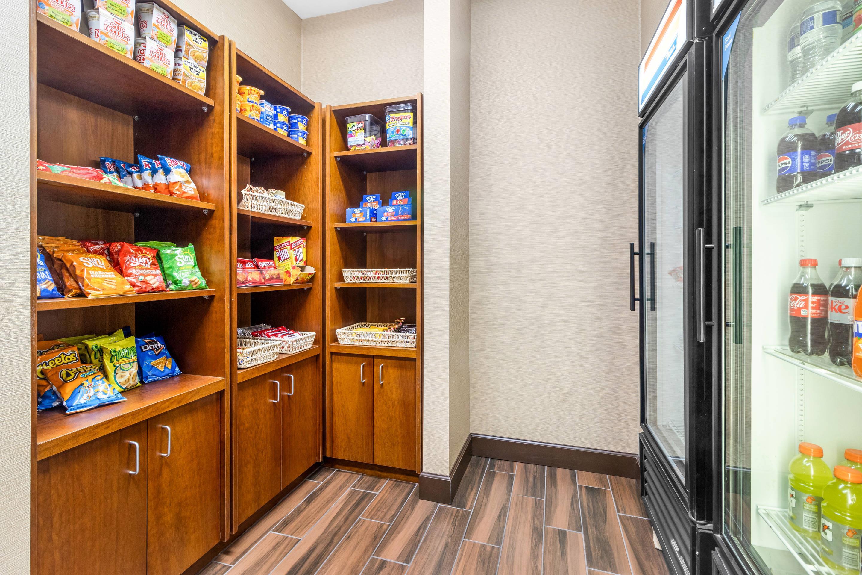 Hotel vending area | Comfort Suites Mount Vernon