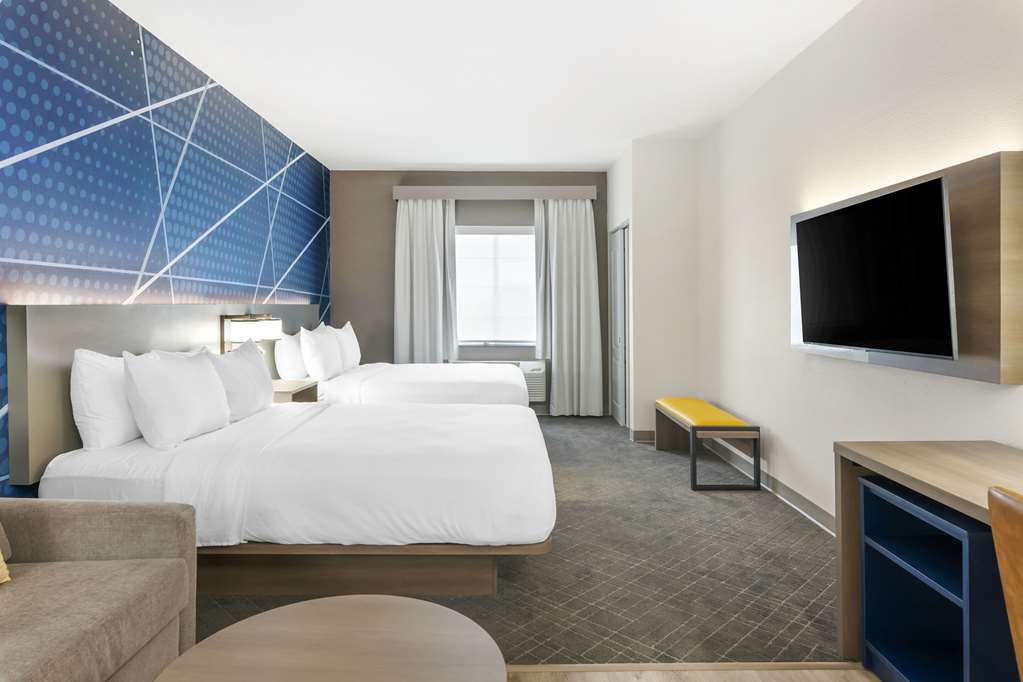COMFORT SUITES-guestroom-Guest Room,Suite,On-Site.jpg