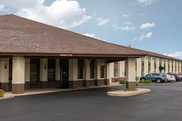 Exterior view - Quality Inn Sycamore