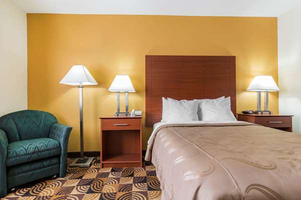  - Quality Inn Sycamore