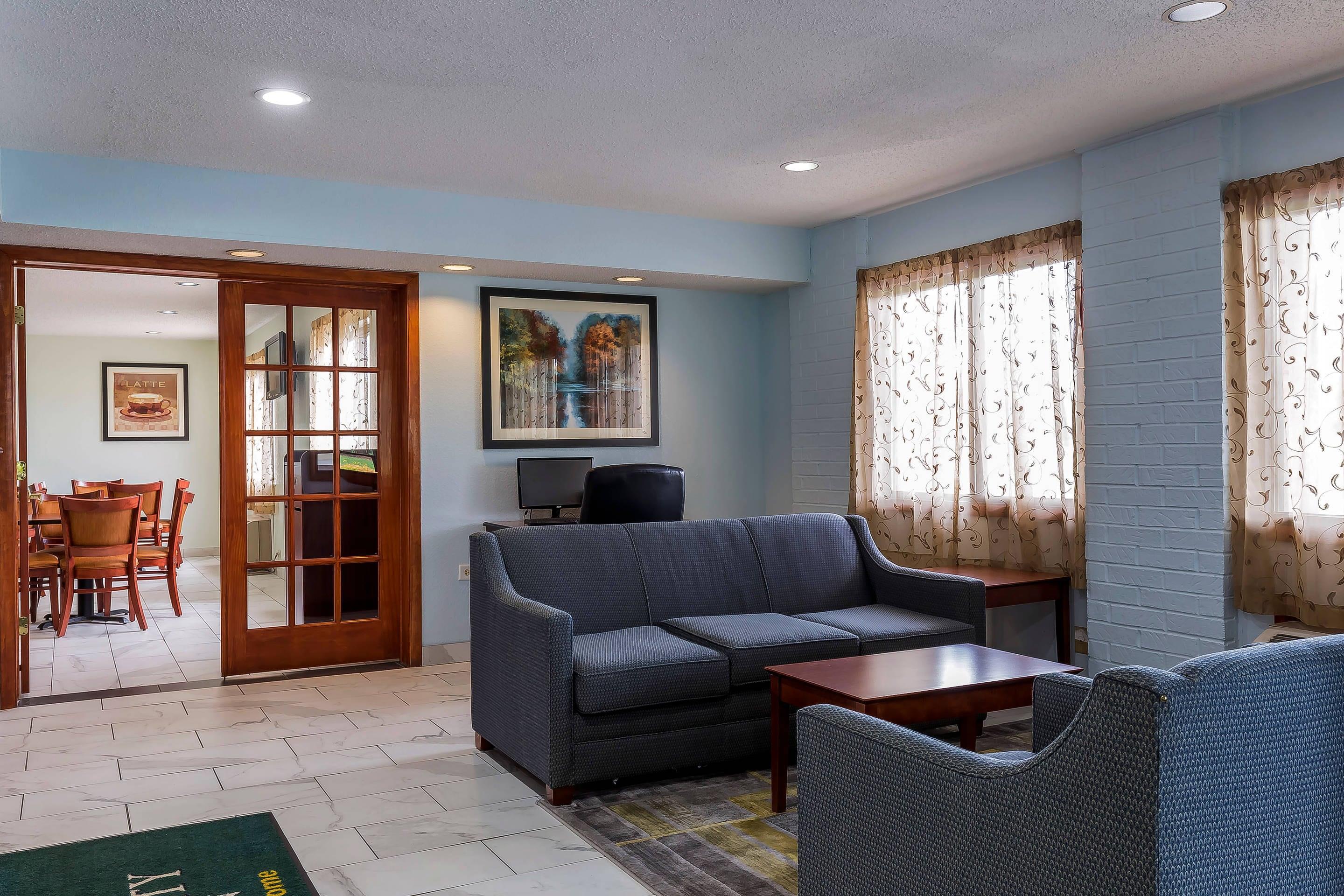 Lobby with sitting area
