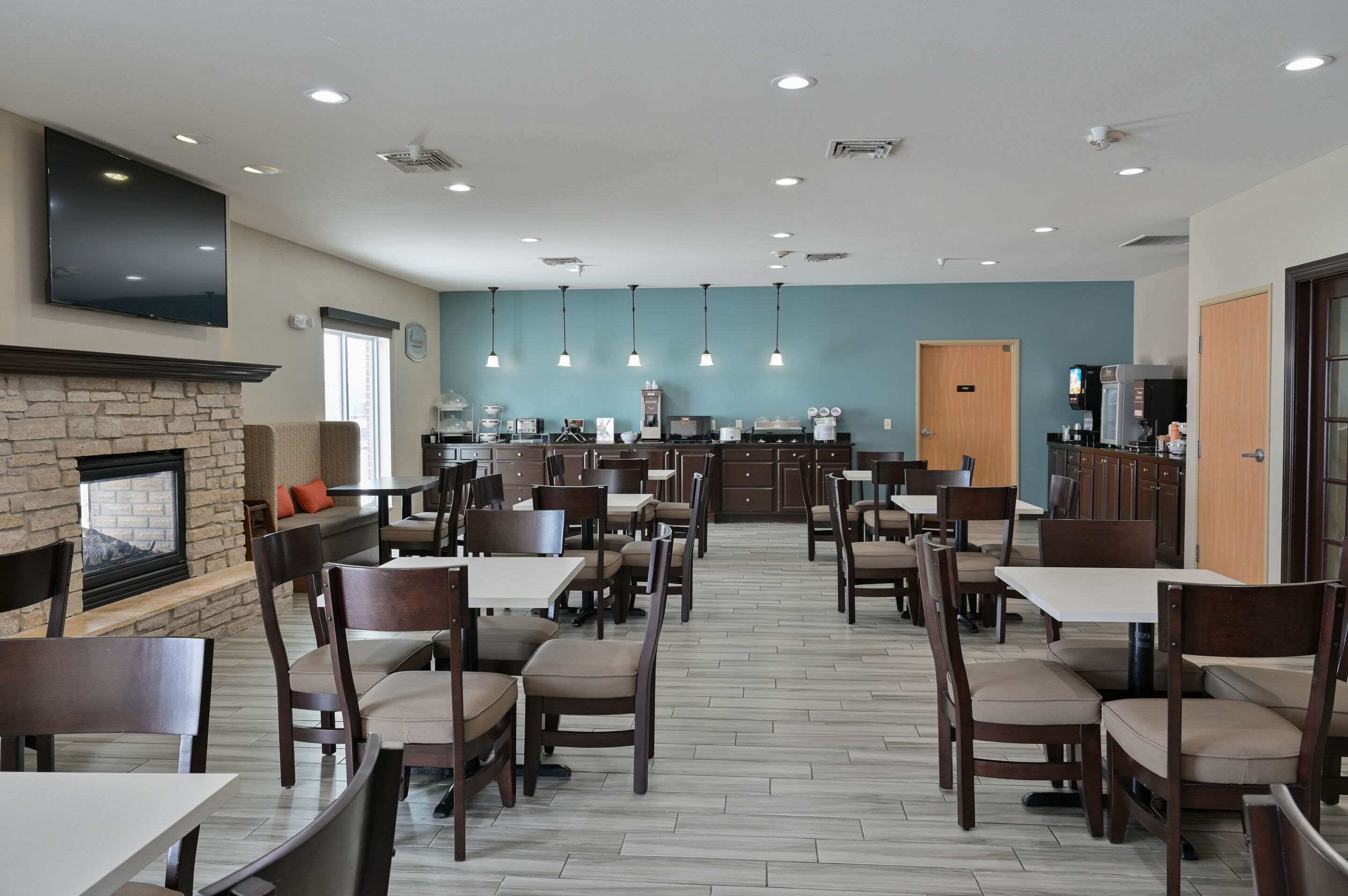 Breakfast area