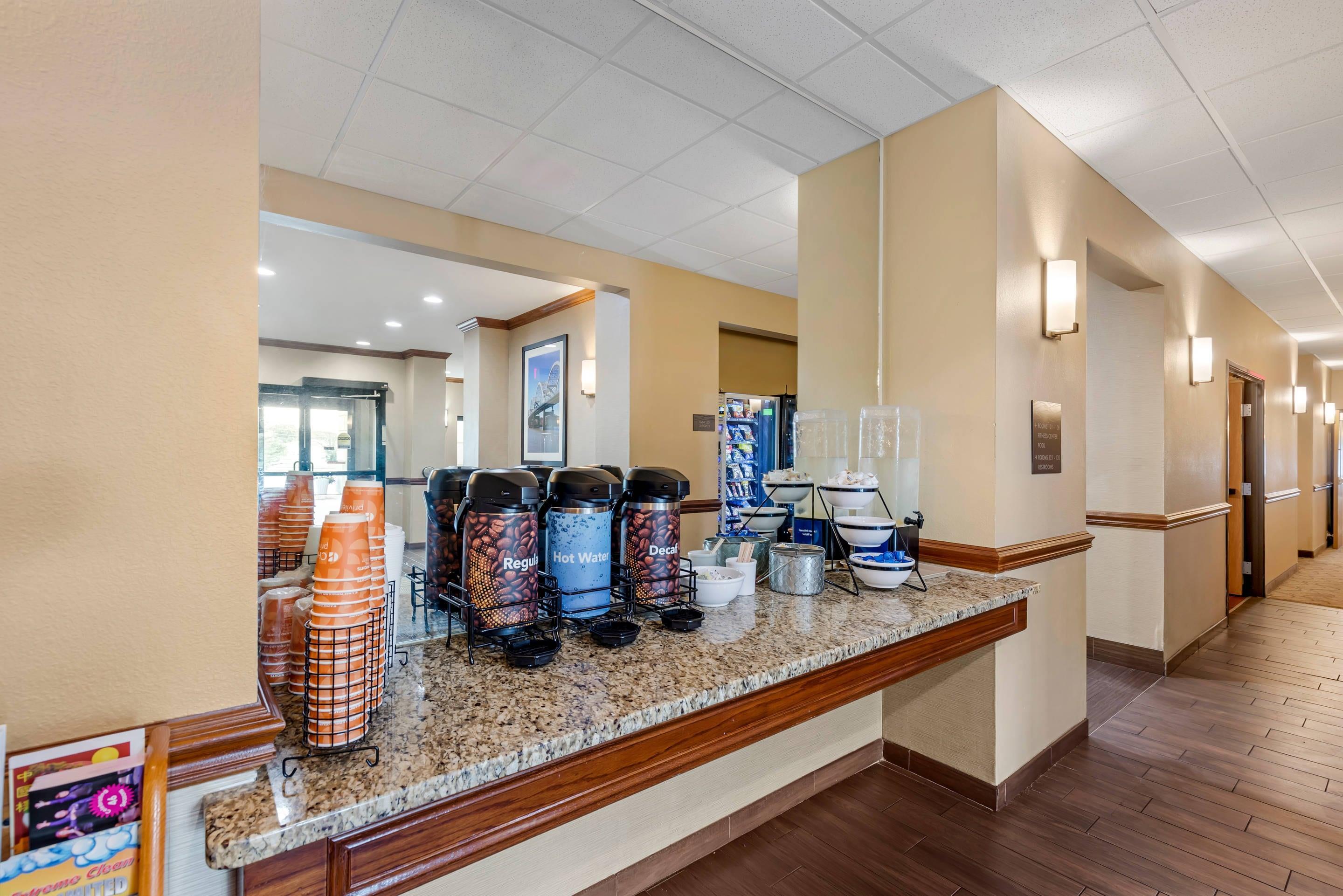 Coffee Station | Comfort Inn & Suites East Moline near I-80