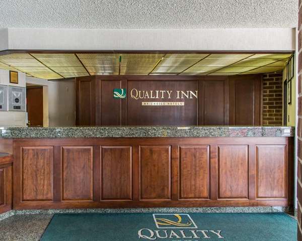  - Quality Inn Schaumburg