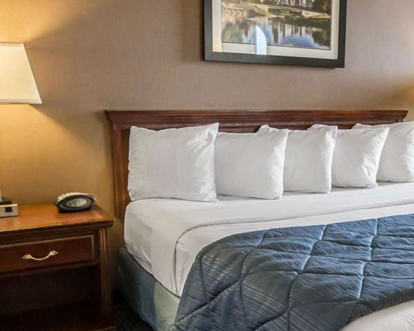  - Quality Inn Schaumburg