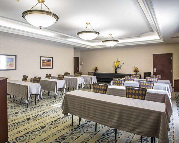  - Quality Inn Schaumburg