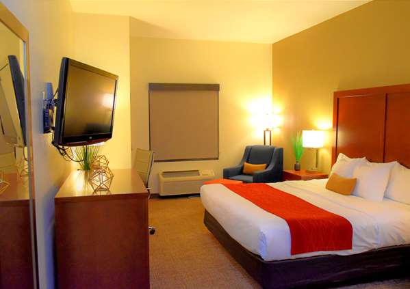  - Comfort Inn & Suites Greenville