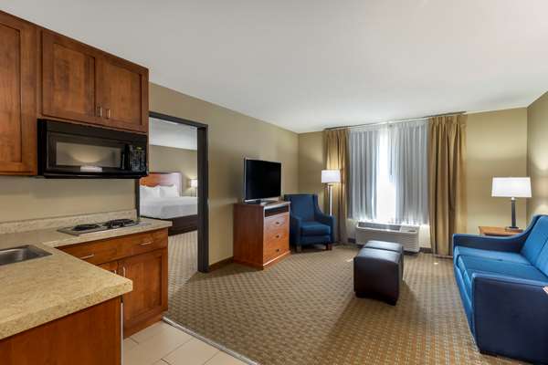 Suite - Comfort Inn Marion - I-57, Exit 54