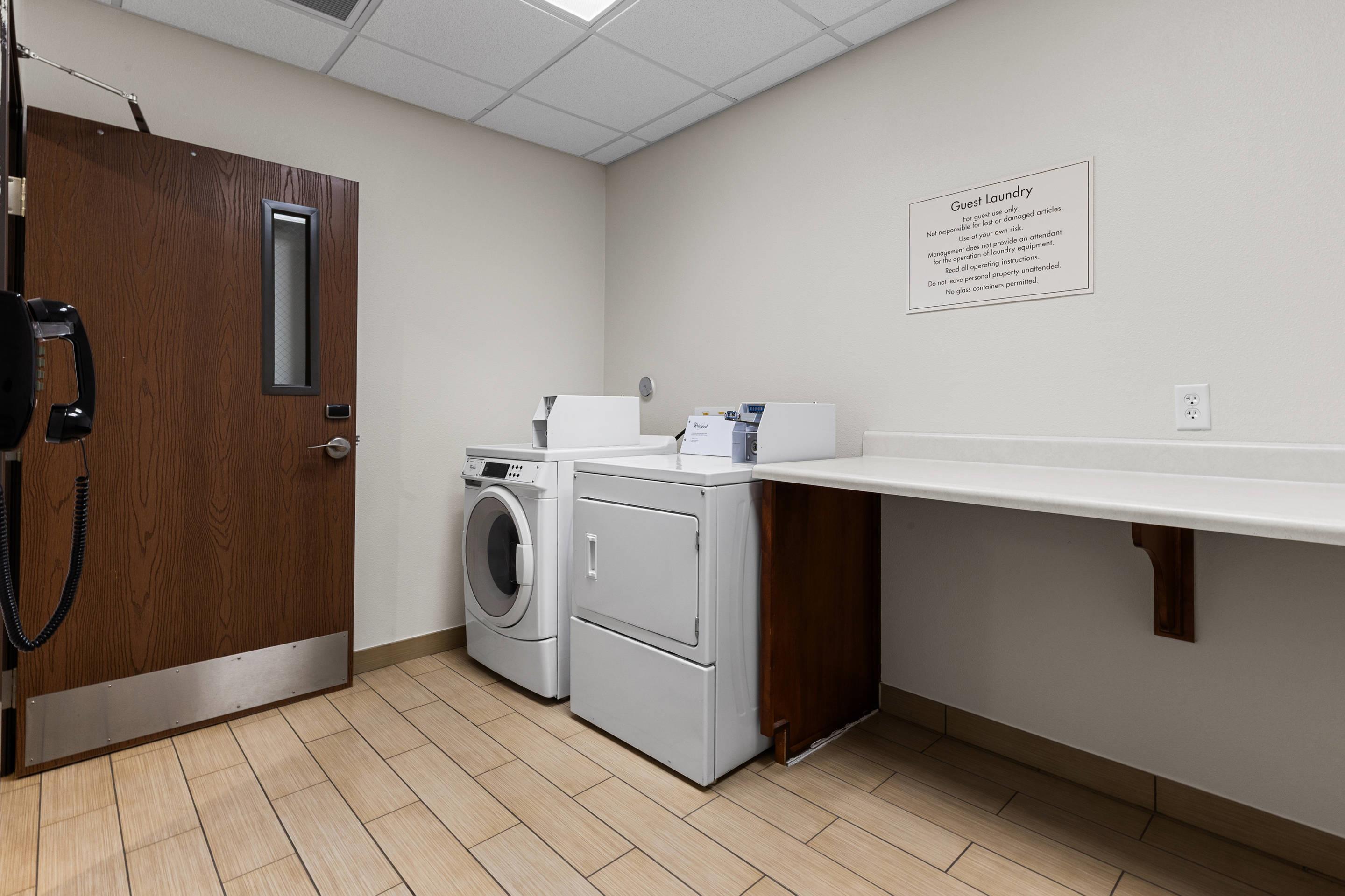 Guest laundry facilities | Comfort Inn & Suites Marion I-57