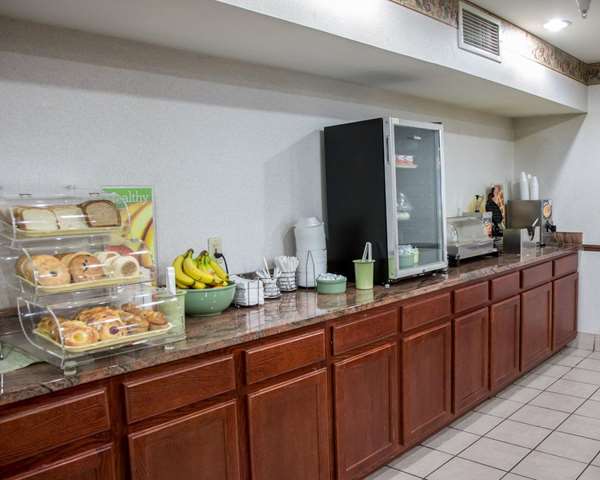 Amenities - Quality Inn & Suites Loves Park - I-39 & I-90, Exit 12