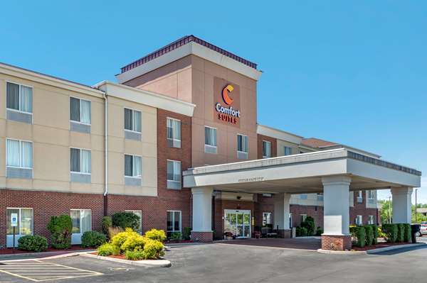 Exterior view - Comfort Suites Urbana - I-74, Exit 183