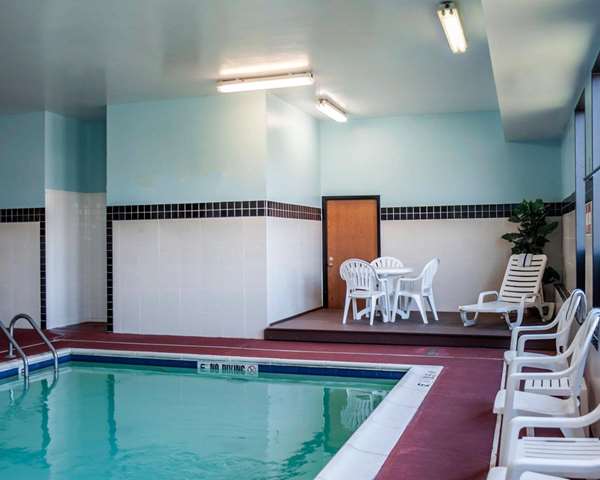 Pool - Quality Inn & Suites Cahokia - I-255, Exit 13