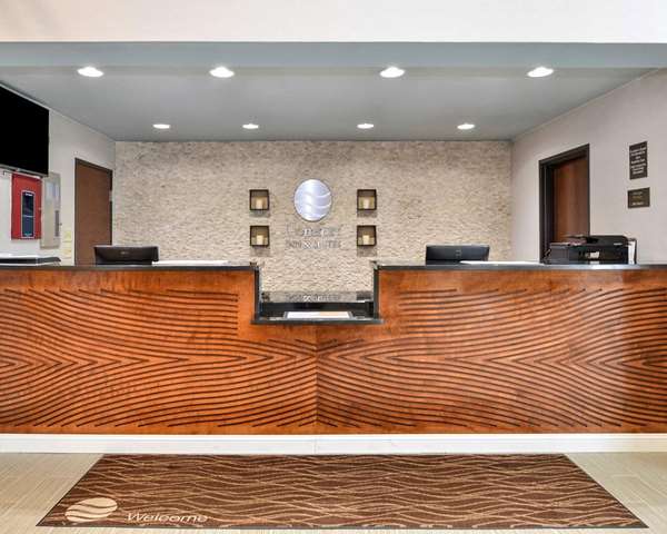  - Comfort Inn & Suites Springfield - I-55 & I-72, Exit 92A