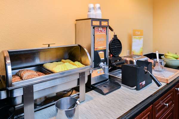 Amenities - Quality Inn Bolingbrook - I-55, Exit 267