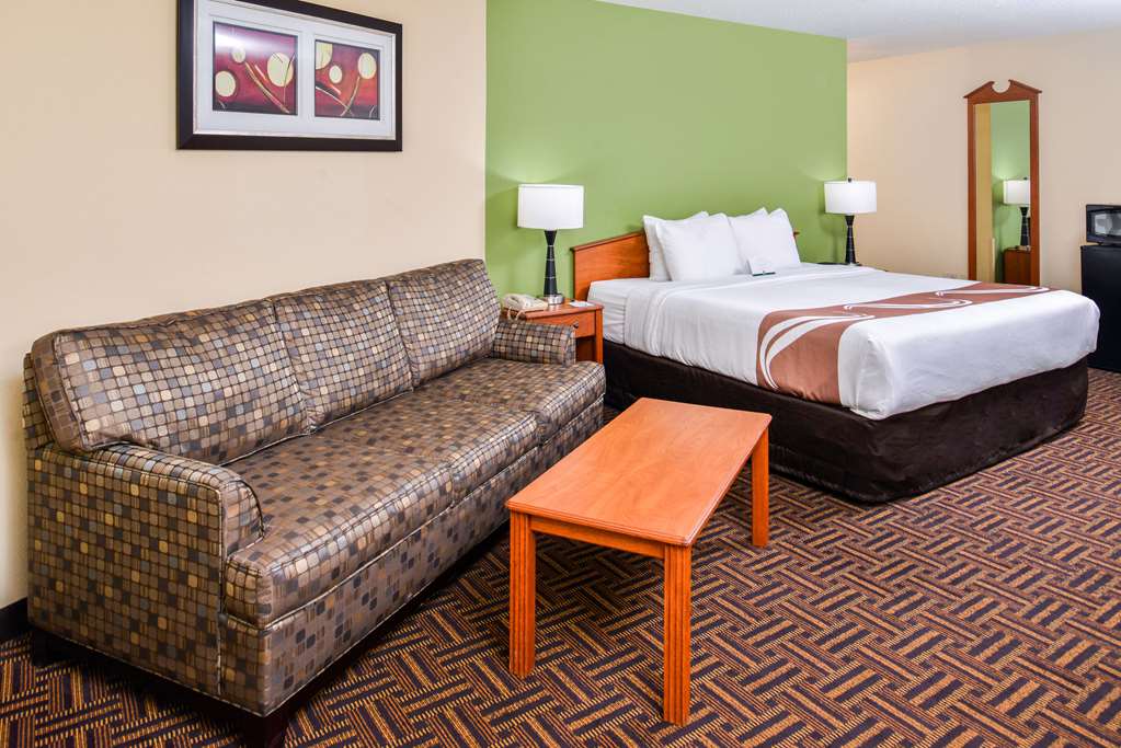 QUALITY INN BOLINGBROOK I-55-guestroom-Guest Room,Suite,On-Site.jpg