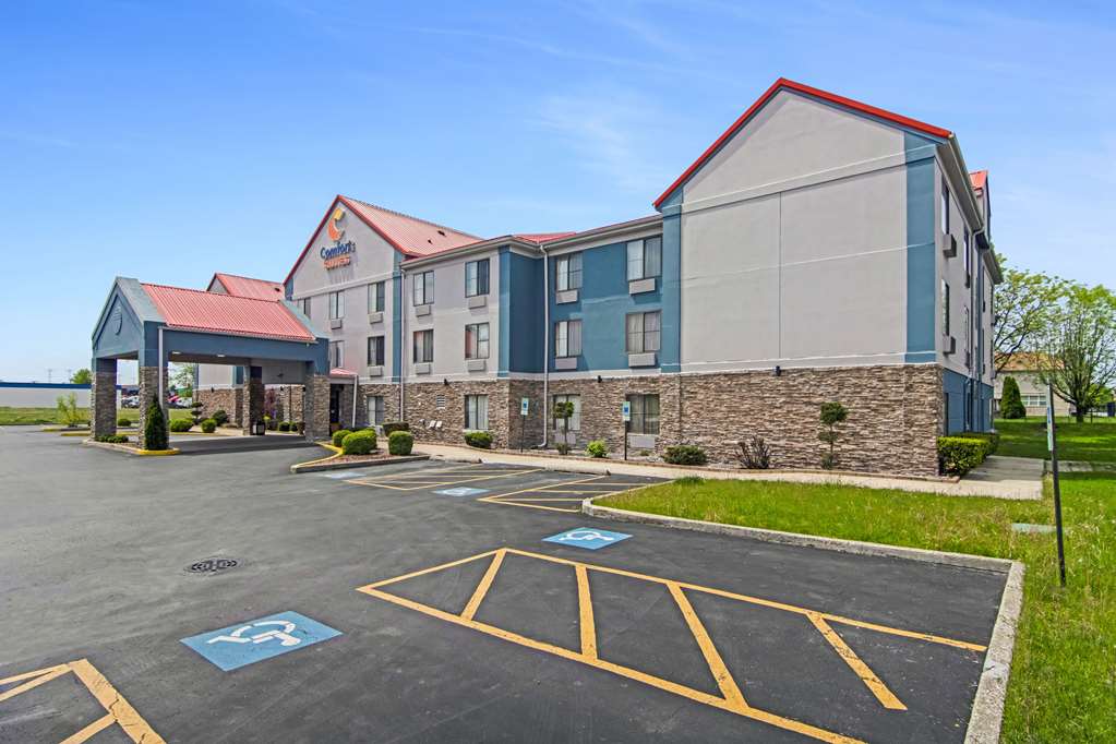 Comfort Suites