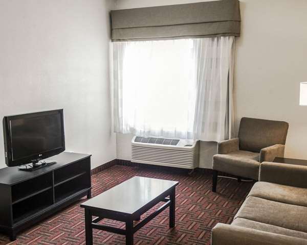 Suite - Sleep Inn O'Fallon - I-64, Exit 14